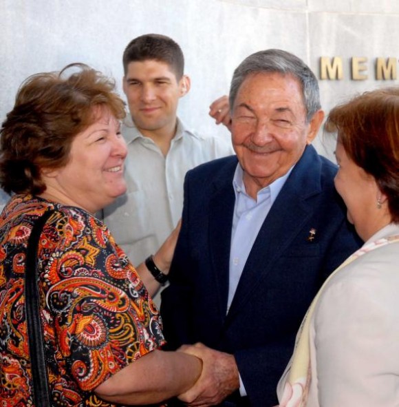 Raúl Castro en el acto por el XX Aniversario del encuentro de Fidel con líderes religiosos